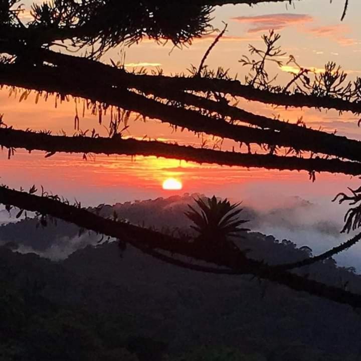 Vista Linda Hotel Itatiaia  Buitenkant foto