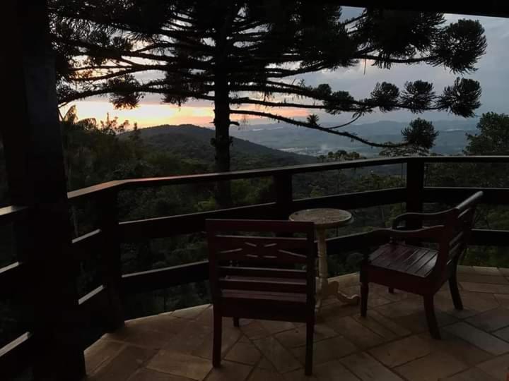 Vista Linda Hotel Itatiaia  Buitenkant foto