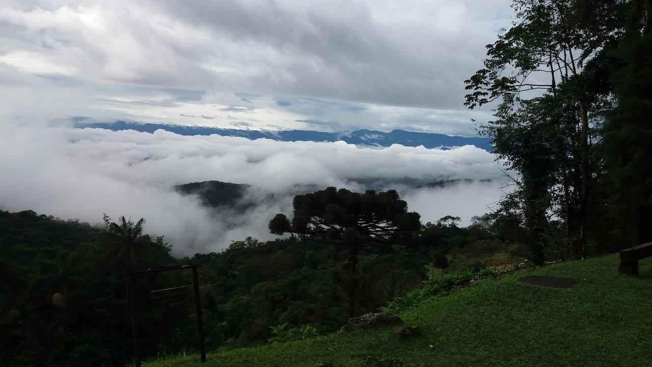 Vista Linda Hotel Itatiaia  Buitenkant foto